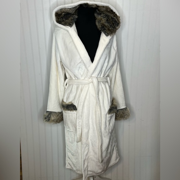 - PJ Salvage Faux Fur Hooded Robe Size Large - Picture 1 of 11